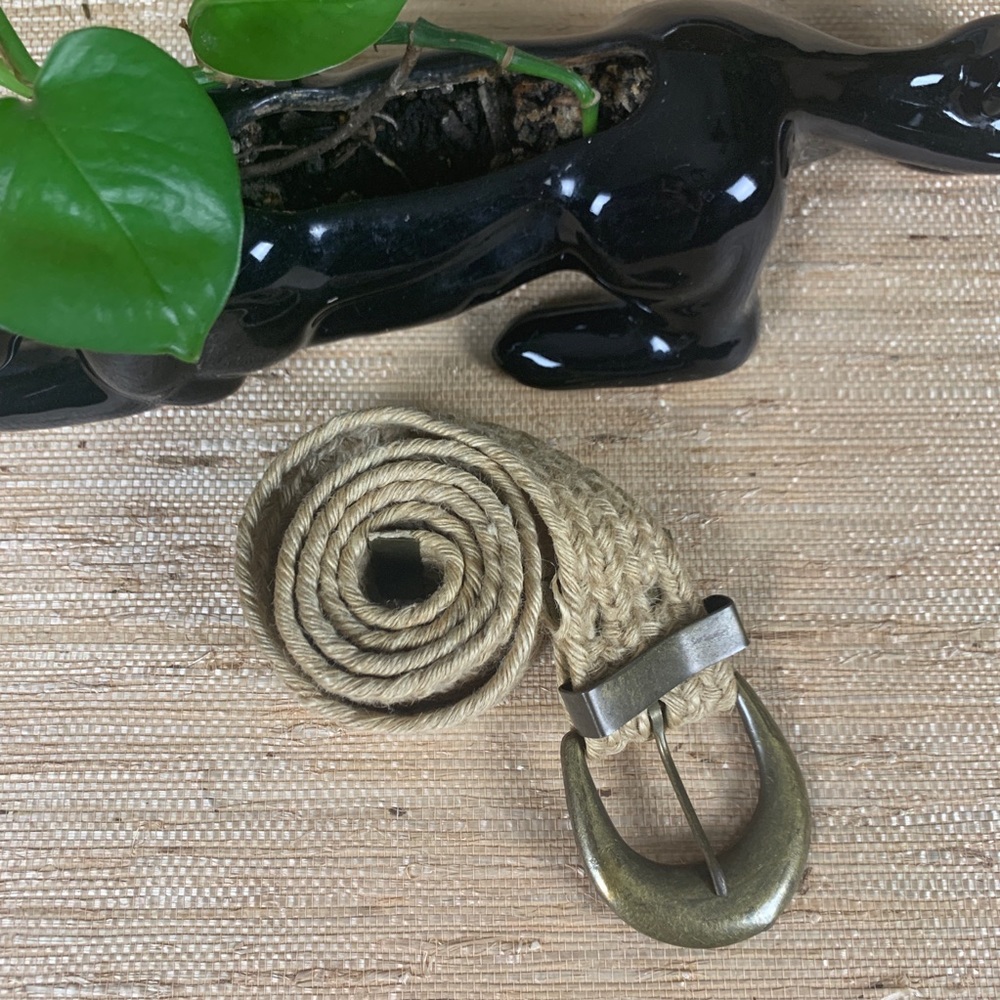 🍁 Raffia Tarnished Metal Horsebit Buckle Belt